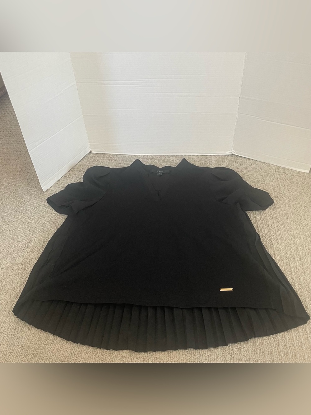 Women’s Marc New York black top